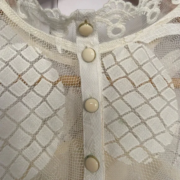 Anthropologie HD in Paris Ivory Lace Pineapple Top - Picture 12 of 12